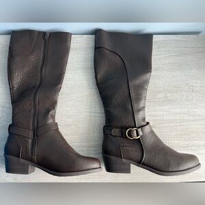 easy street Brown Mid-Calf Heeled Buckle Riding Boots